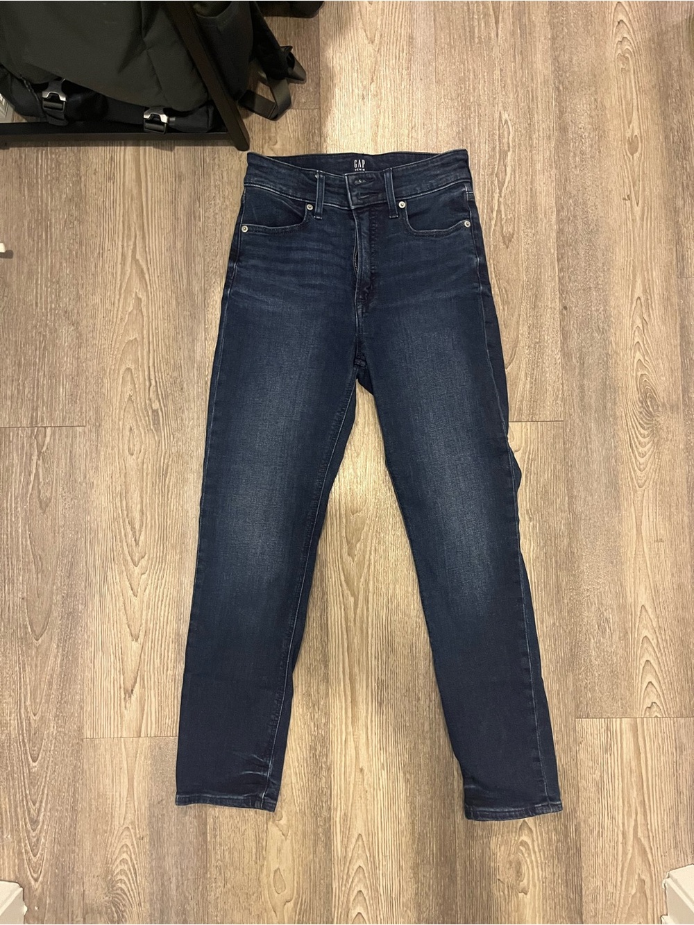 GAP Women's Indigo Slim Straight Jeans